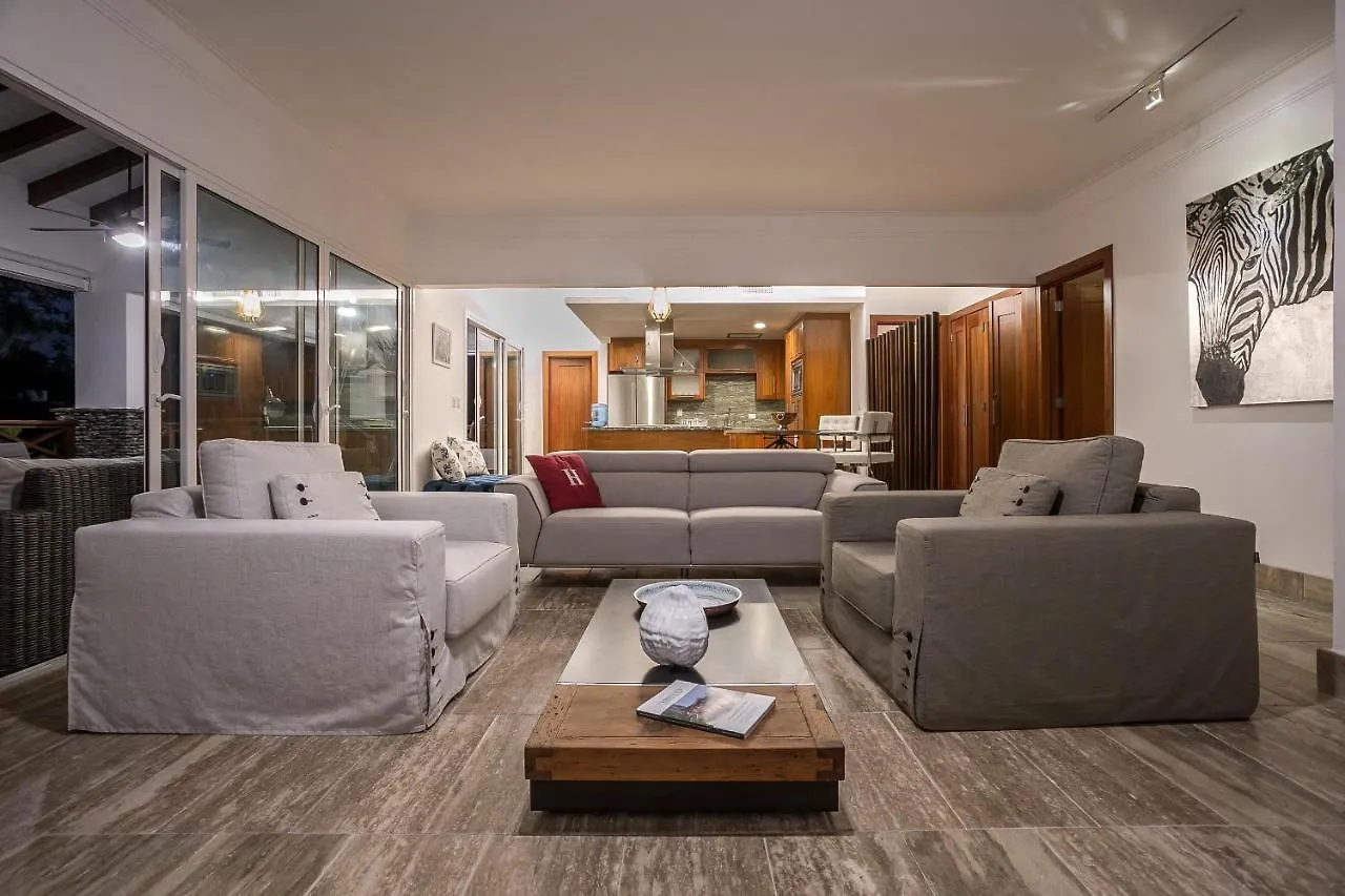 Balcones Beach Penthouse لاس تاريناس